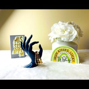 Ann Taylor Loft Bracelet Set